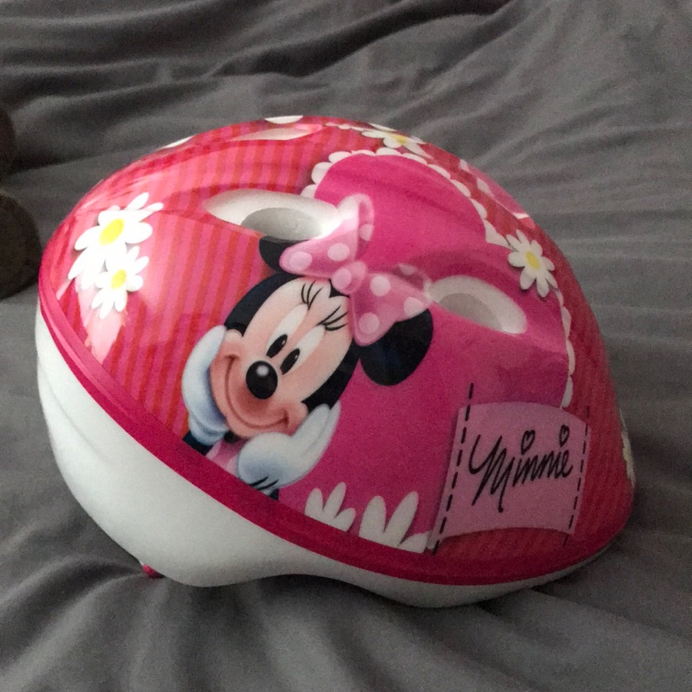 Toddler girls Minnie Mouse helmet size 48-52cm